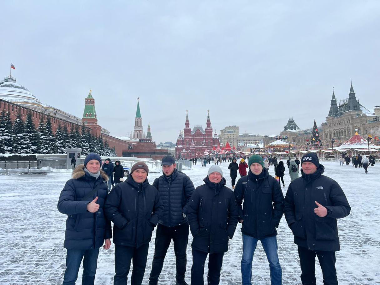 Фото группы Казахстанских картофелеводов